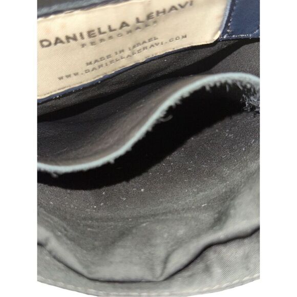 DANIELA LEHAVI Bag Made in Israel - Picture 9 of 11